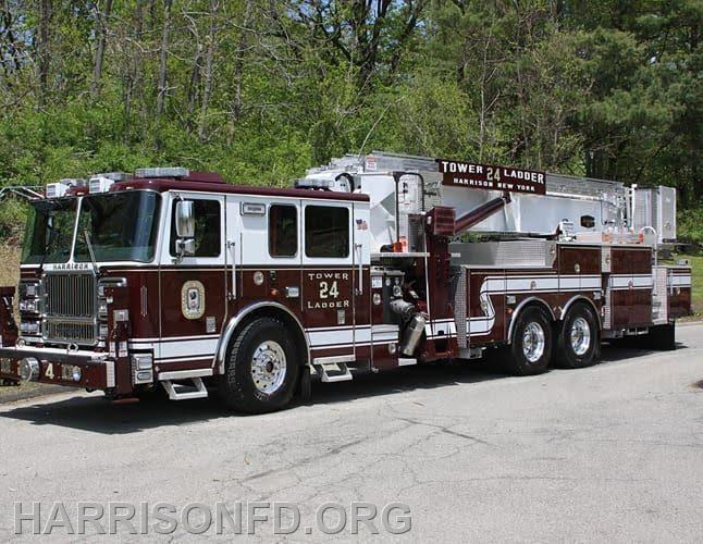 TOWER LADDER 24
2019 SEAGRAVE 95' AerialScope 
